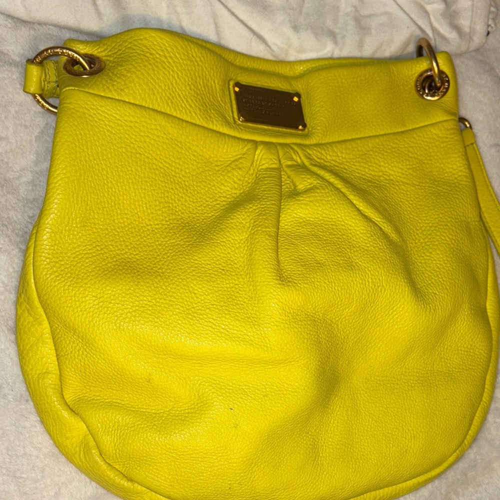 Marc Jacobs Vibrant Yellow Hobo Bag - Picture 7 of 7
